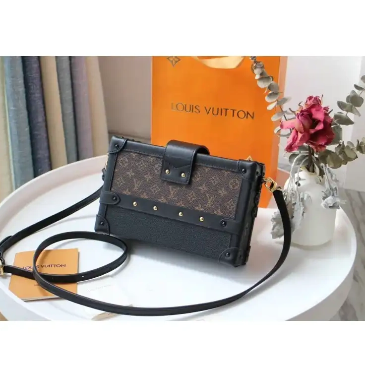 Fashion Reps 206B570006 Bags LV 0508